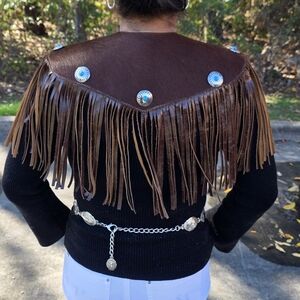 Handmade Western Leather Fringe Shawl • Turquoise Concho • Cowgirl Style